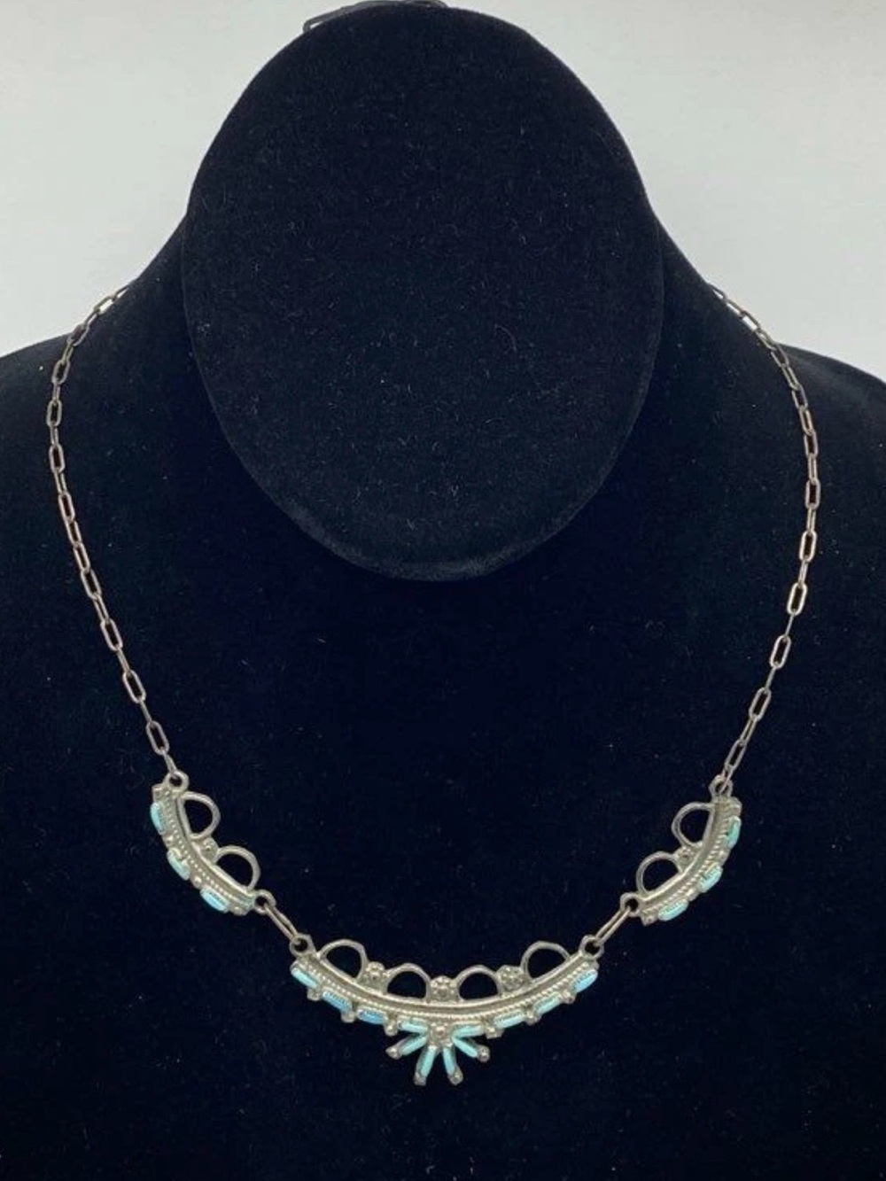 925 Sterling Silver Turquoise Necklace Southwestern Style Petit Point 17 1/8”